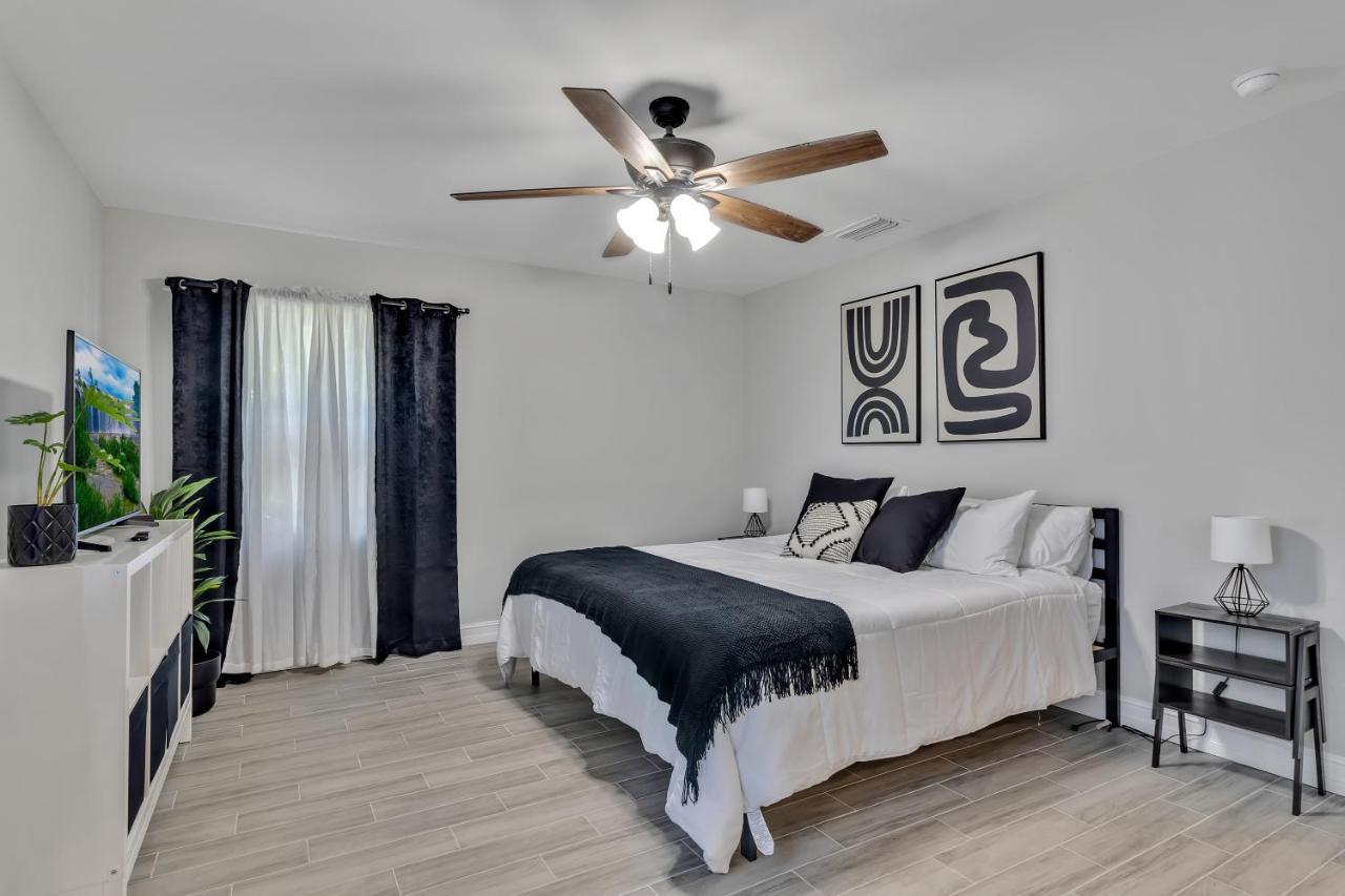 Modern Lake Front Casita Near Winter Park! Orlando Eksteriør billede
